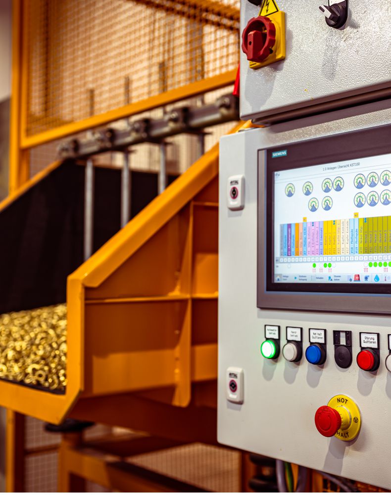 Gestell- und Trommelgalvanik, Galvanikanlage